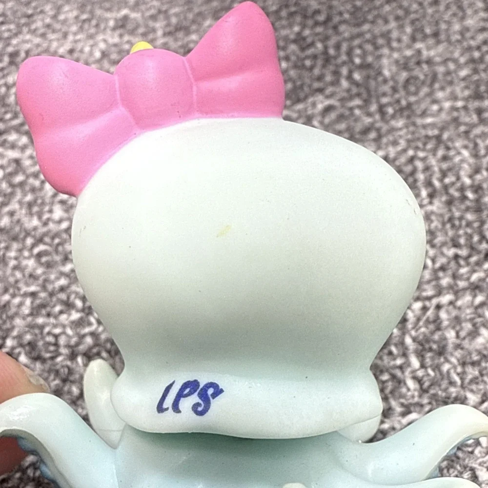 Littlest Pet Shop LPS #1346 Octopus #1139 Pink Polka Dot Fish‎ With Ocean Stand